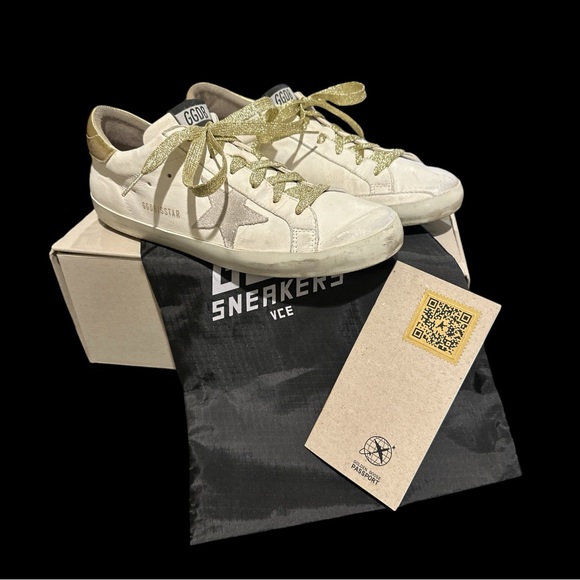 Golden Goose Superstar White leather-washed/Gold size 41 women’s 11  pre-loved - Picture 1 of 15